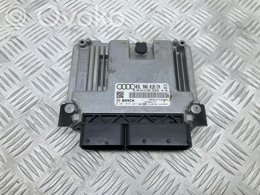 Audi Q3 8U Engine control unit/module ECU 
