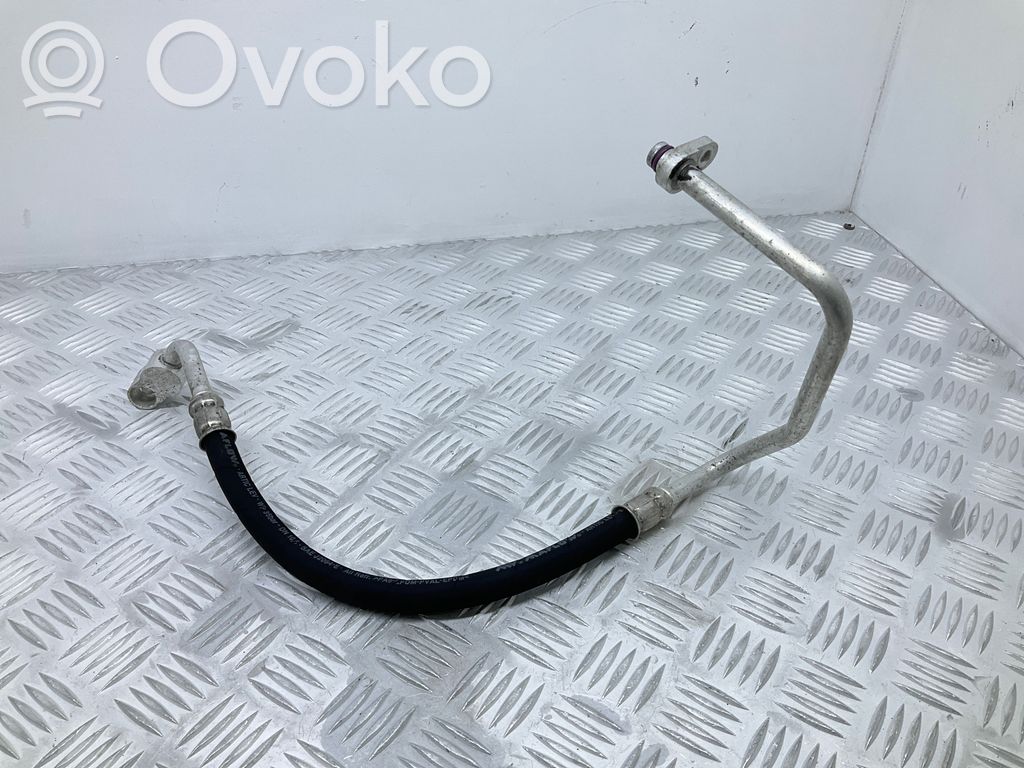 Skoda Kamiq Ilmastointilaitteen putki (A/C) 