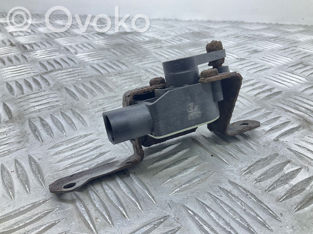 Audi TT TTS Mk2 Headlight/headlamp level sensor 