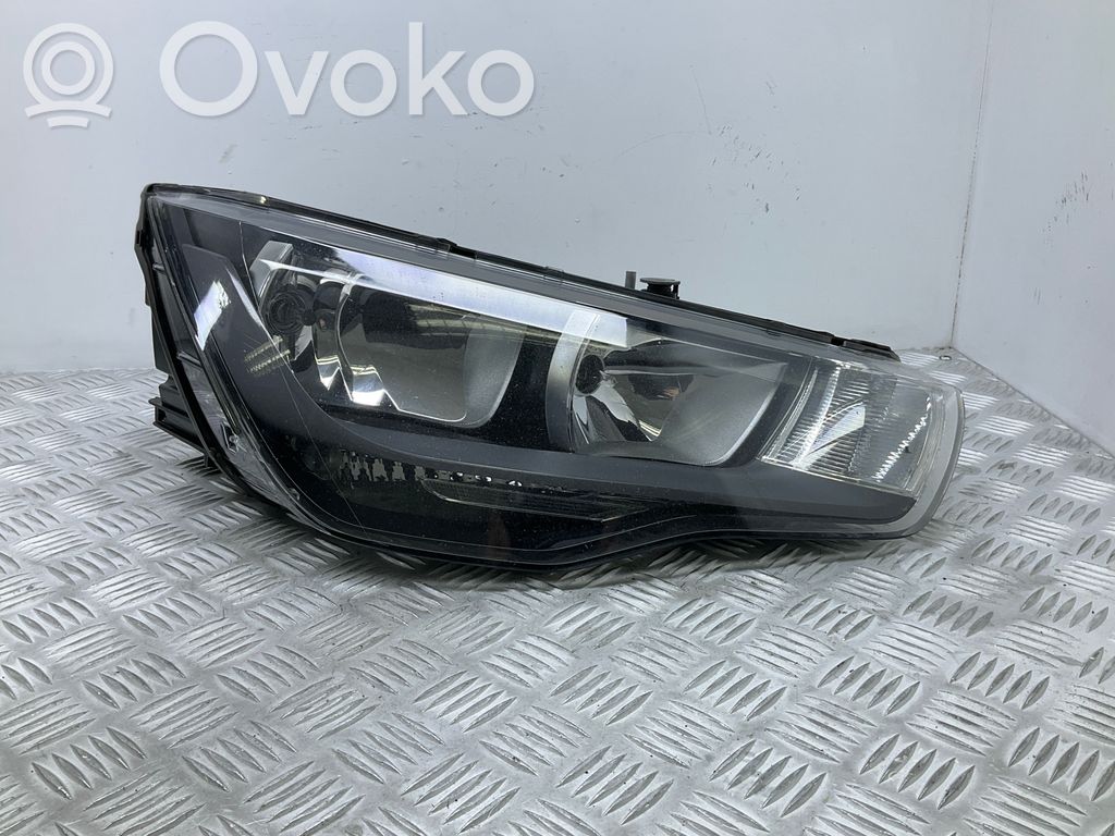 Audi A1 Phare frontale 