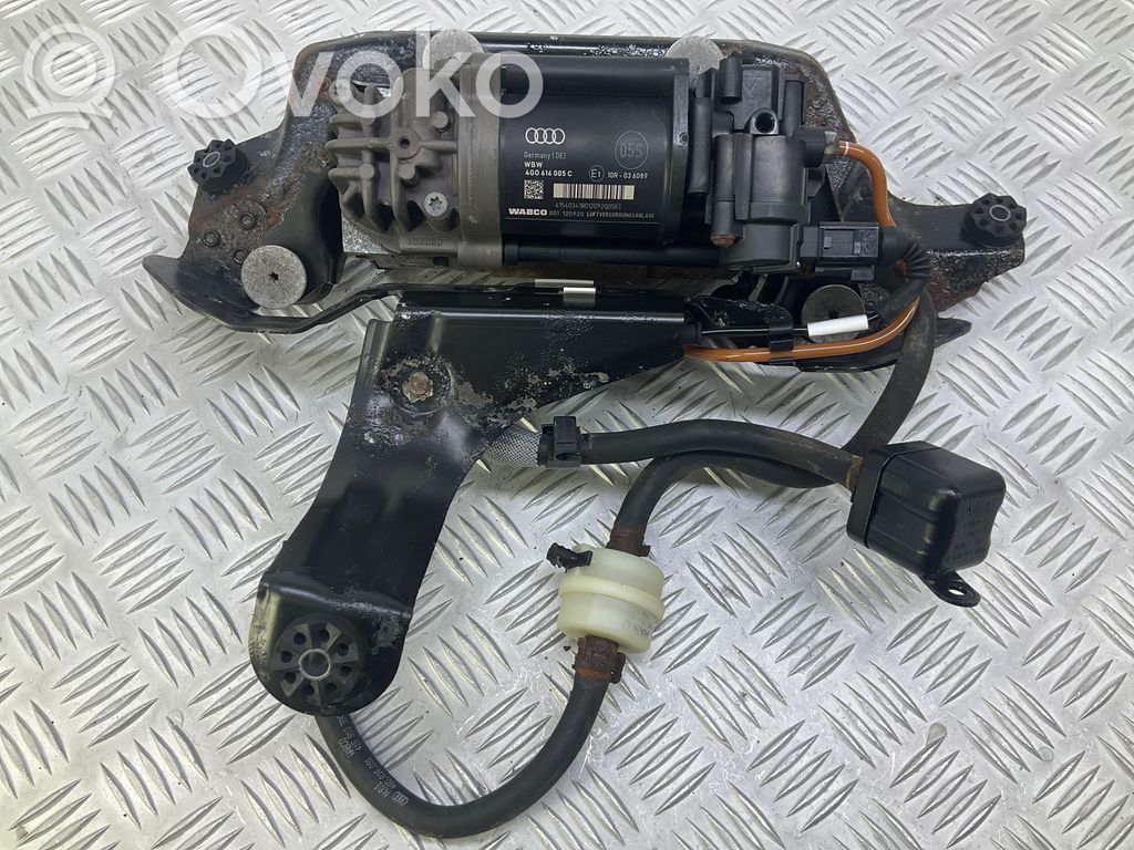 Audi A6 Allroad C7 Air suspension compressor/pump 