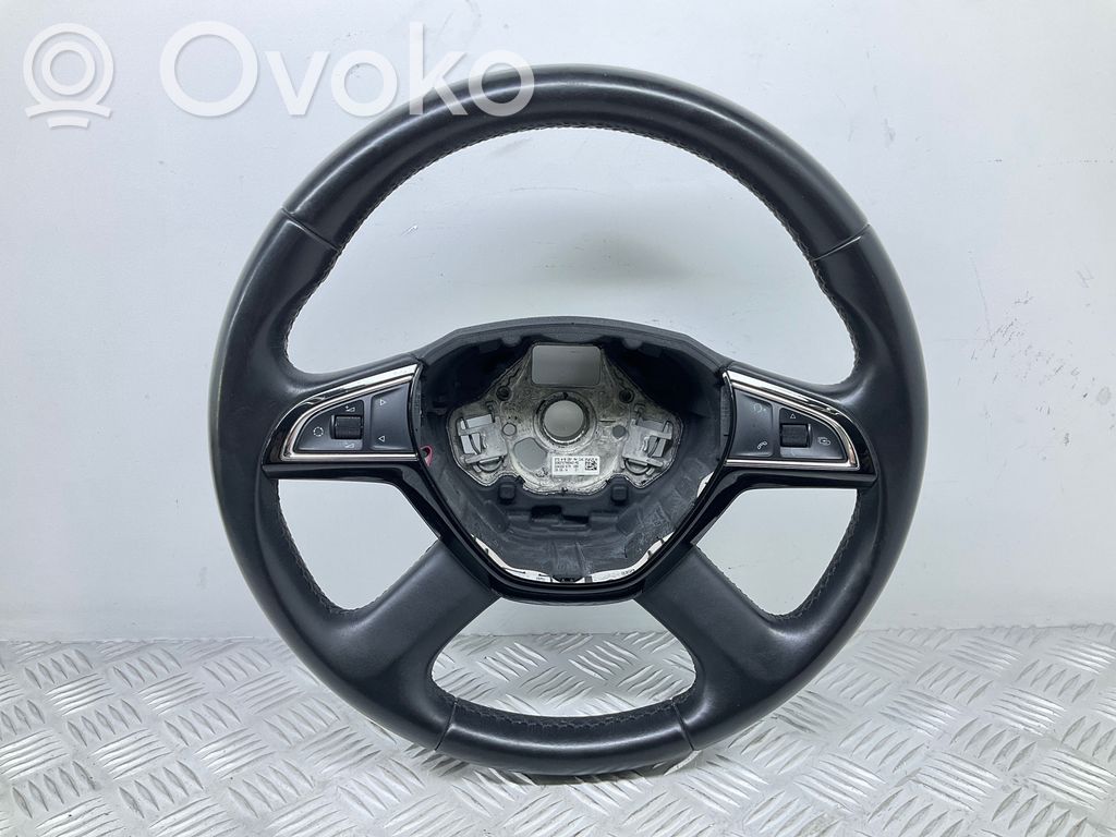 Skoda Superb B6 (3T) Ohjauspyörä 