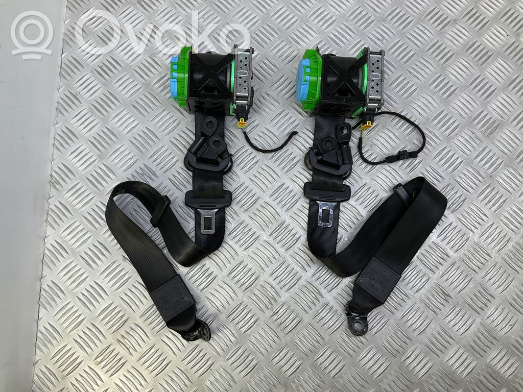 Audi TT TTS Mk2 Cinturón delantero 