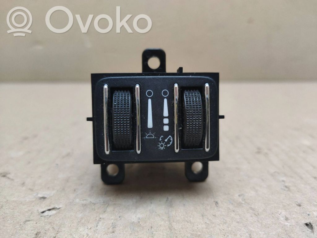 Chrysler Town & Country V Panel lighting control switch 