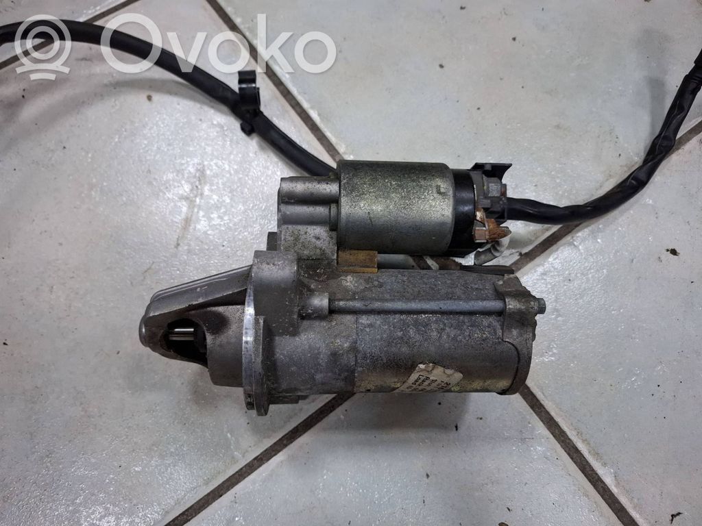 Стартер   F1FT11000EB