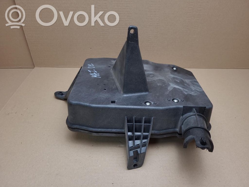 Volvo V50 Engine control unit box 