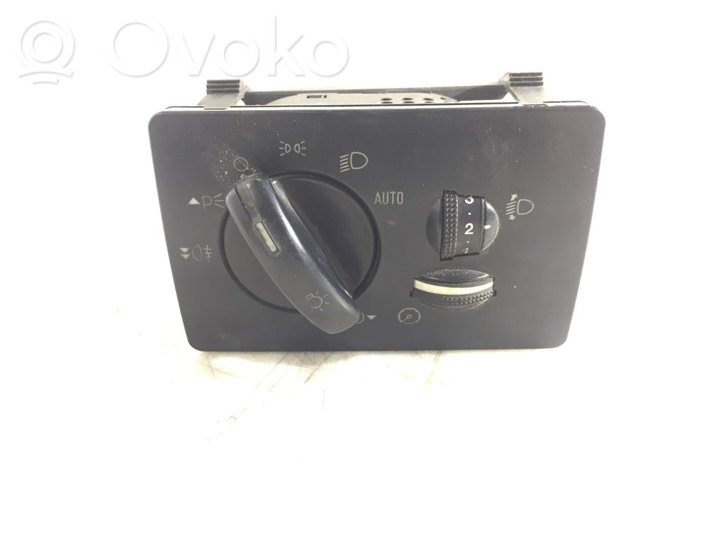 Ford Focus C-MAX Light switch 