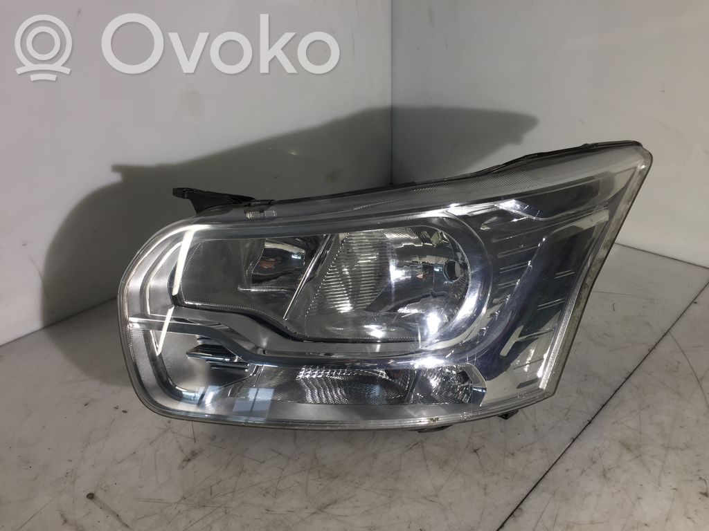 Ford Transit Priekinis žibintas 