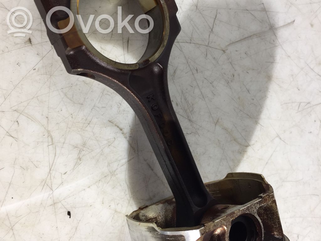 Volvo XC90 Pistón con biela 