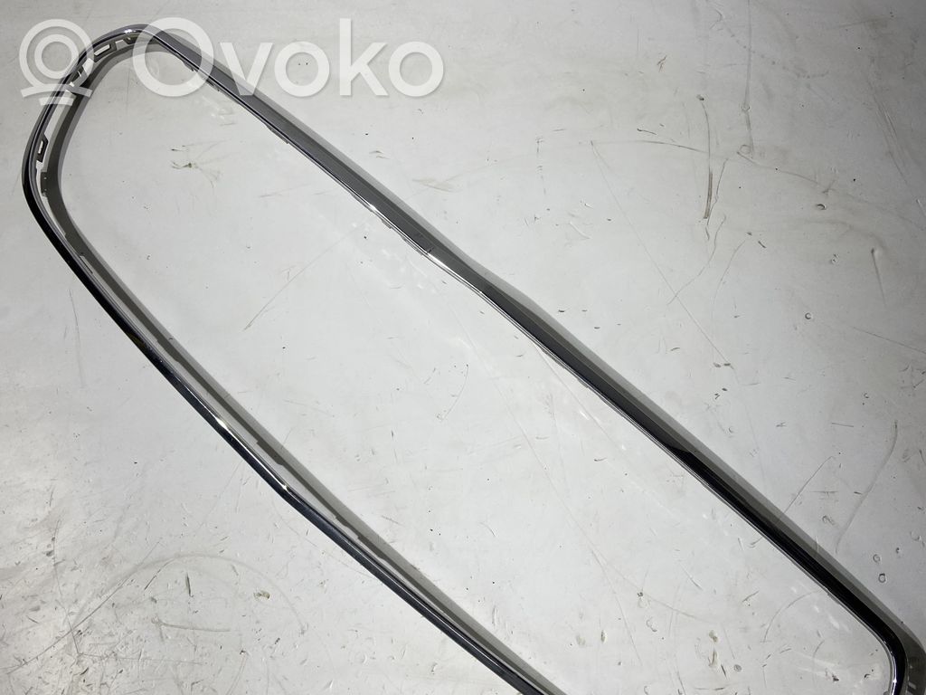 Maskownica / Grill / Atrapa górna chłodnicy   A2138850200
