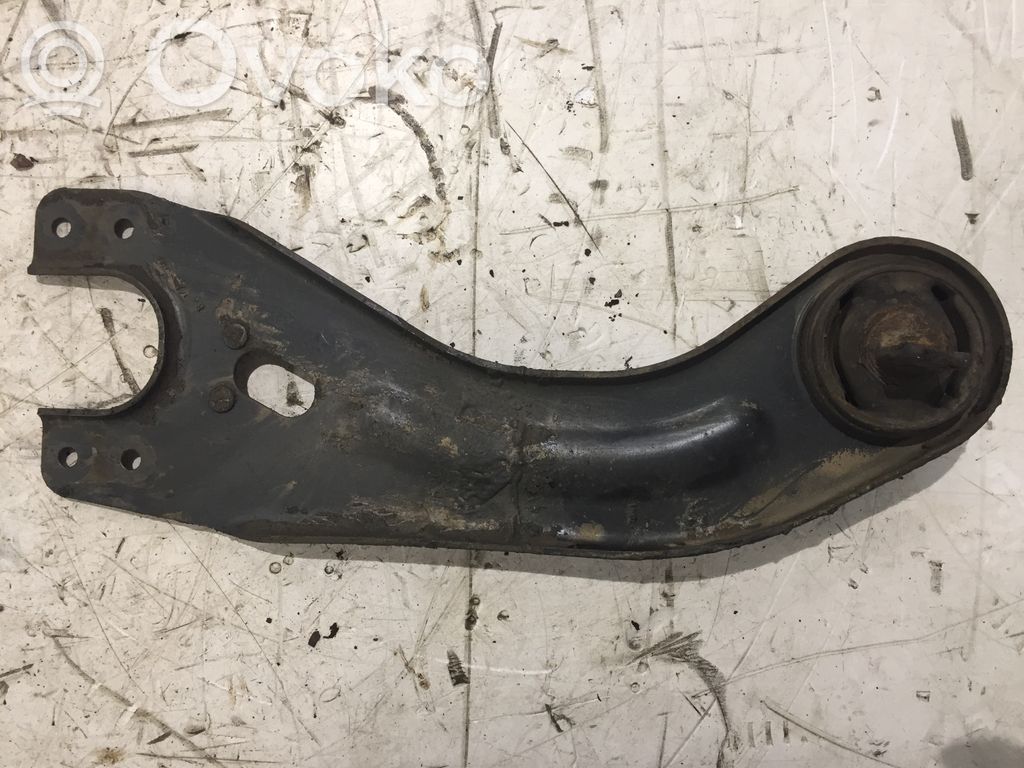 Hyundai i30 Rear upper control arm/wishbone 
