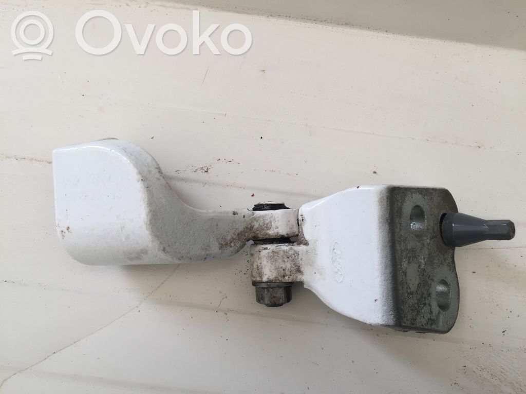 Front door lower hinge   BK21V22801AE
