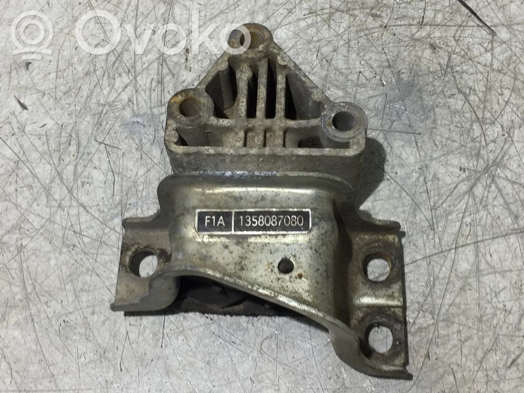 Fiat Ducato Engine mount bracket 