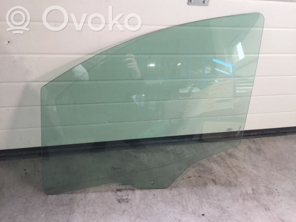 Ford Courier Szyba drzwi przednich 