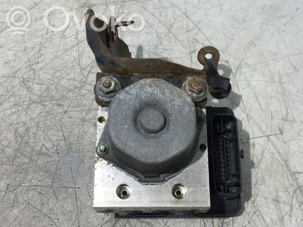 Toyota Auris E180 ABS-pumppu 