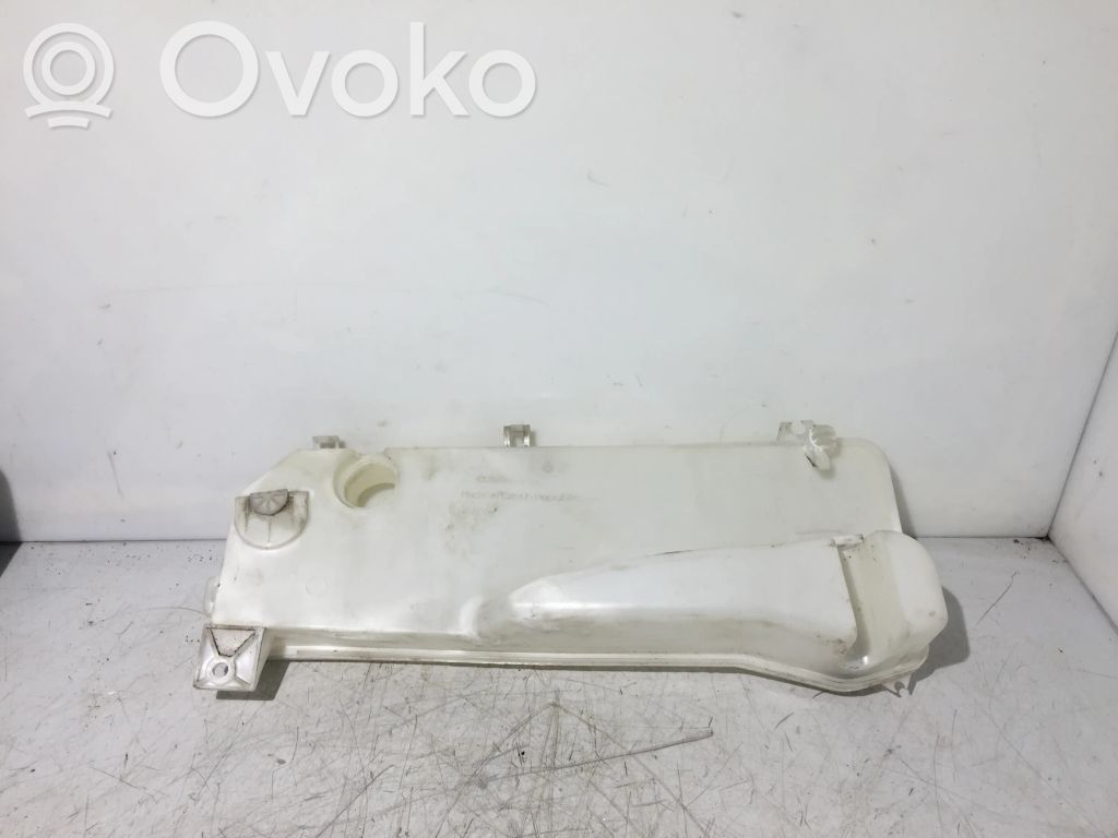 Toyota Proace Tuulilasinpesimen nestesäiliö 