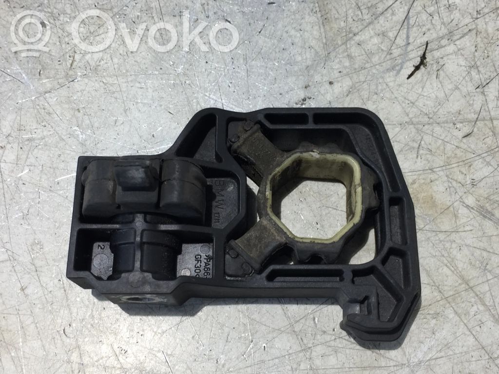 BMW 5 F10 F11 Suport panou fixare radiatoare 
