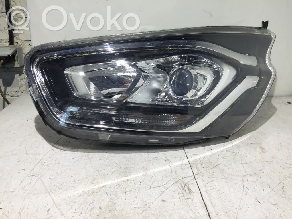Ford Transit Custom Phare frontale 