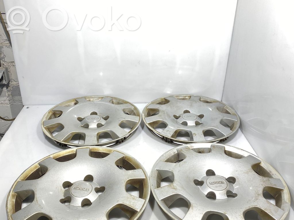 Saab 9-5 R15 wheel hub/cap/trim 