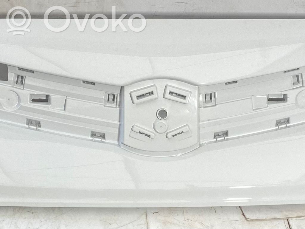 Toyota Proace Передний бампер 