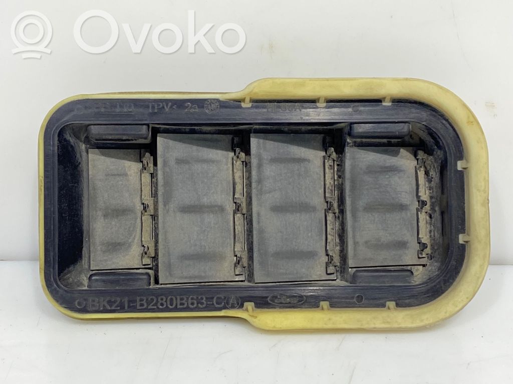 Ventilācijas režģis   BK21B280B63CA