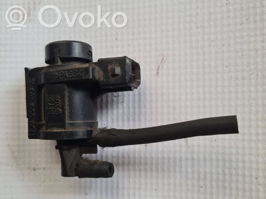 Volkswagen PASSAT B5.5 Electroválvula del turbo 