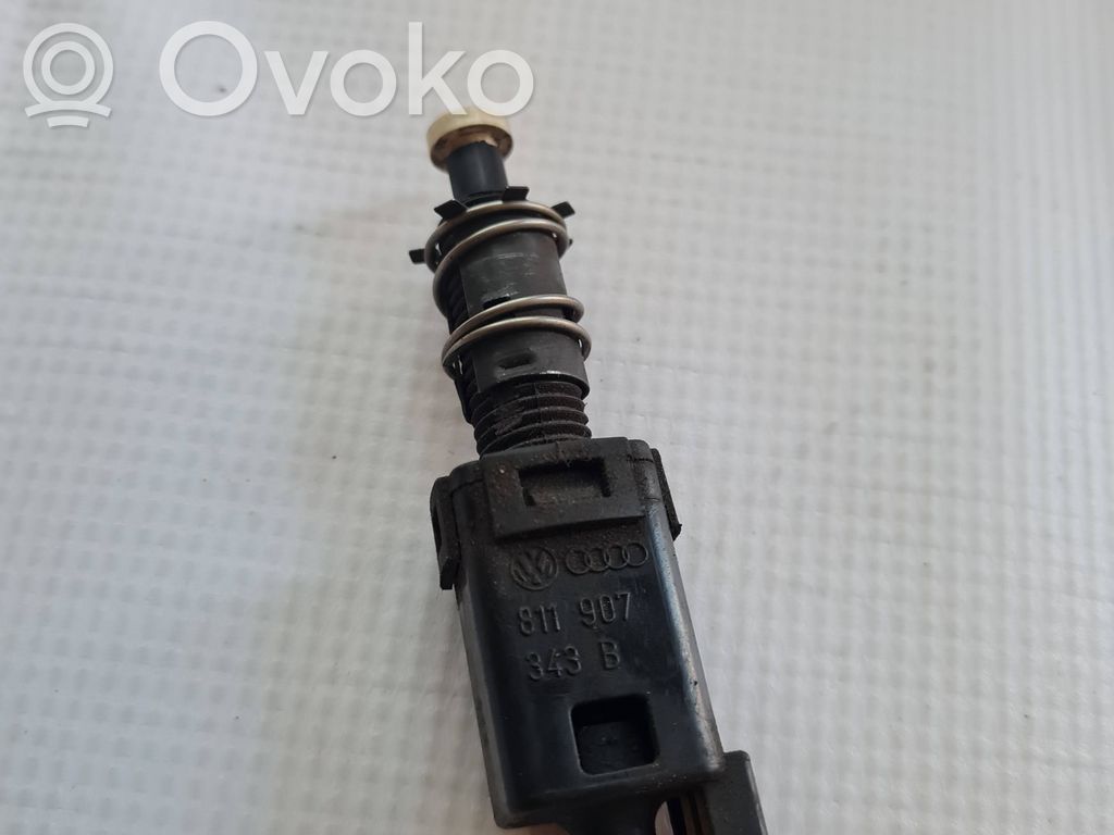 Audi A6 S6 C4 4A Sensor Bremspedal 