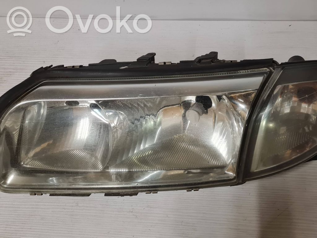 Volvo S80 Headlight/headlamp 