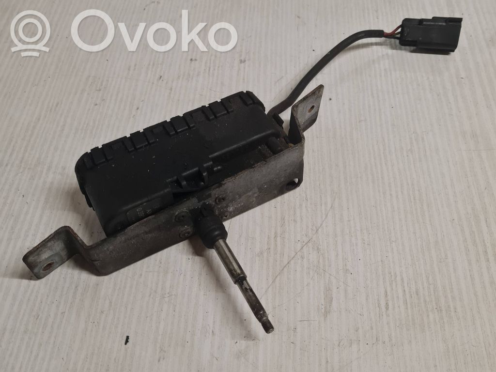 Volvo V70 Silniczek wycieraczki lampy przedniej 