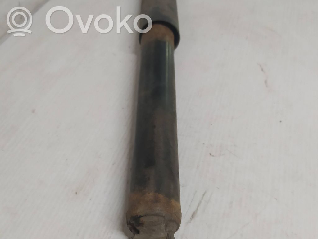 Volvo V50 Stoßdämpfer hinten 