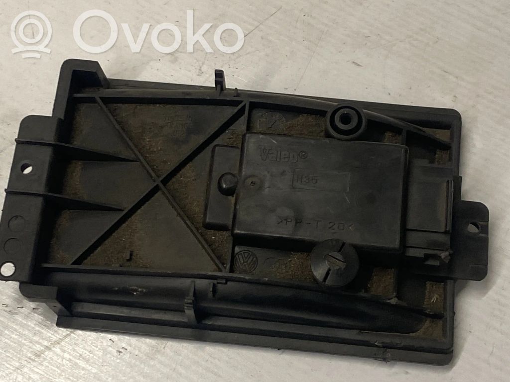 Volkswagen Golf IV Mazā radiatora ventilatora reostats 