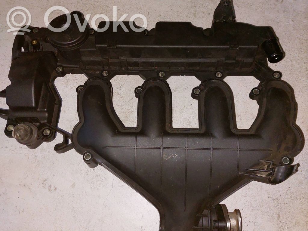Peugeot 407 Kolektorius įsiurbimo 