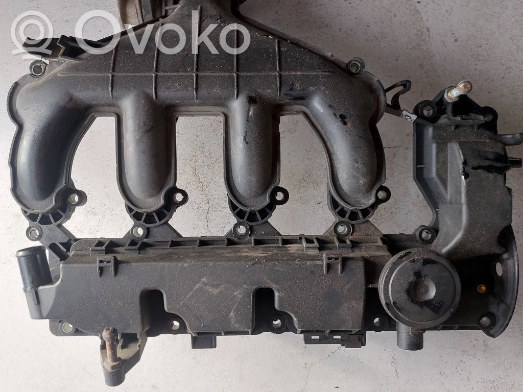 Volvo V50 Kolektorius įsiurbimo 