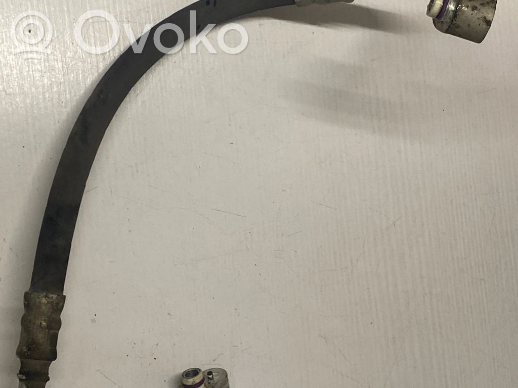 Volkswagen PASSAT B6 Wąż / Przewód klimatyzacji A/C 