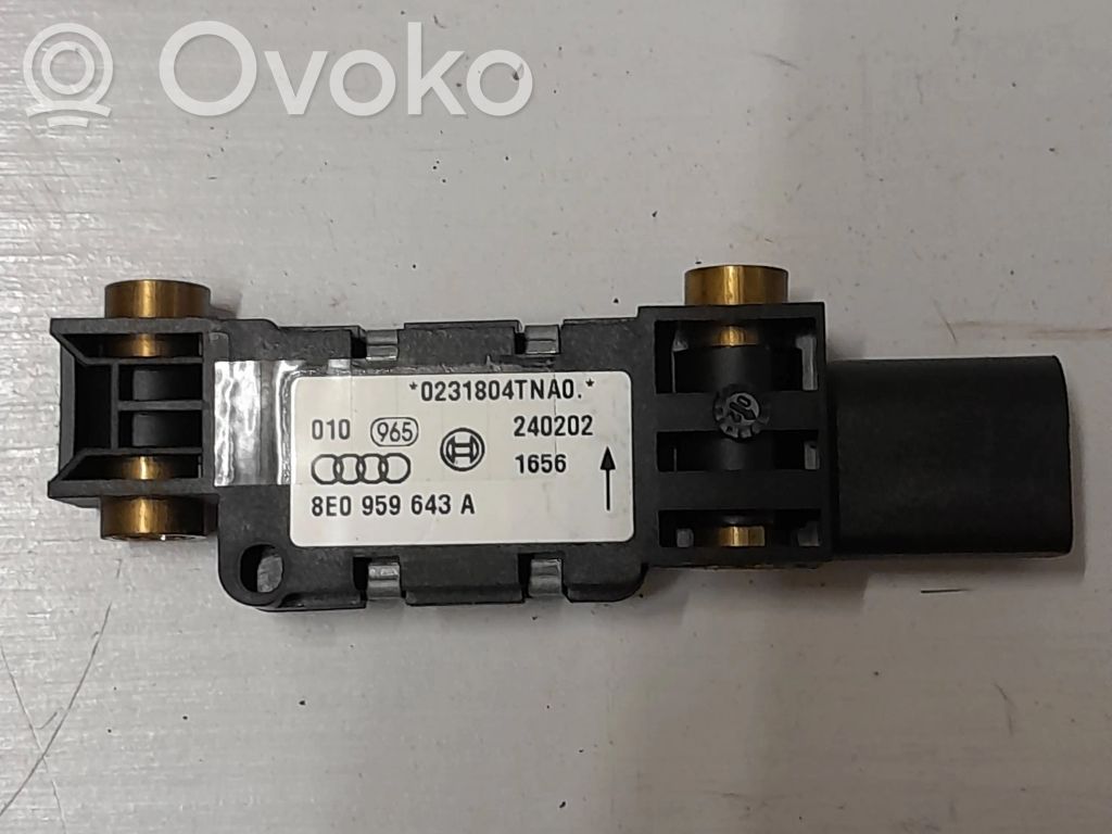 Czujnik uderzenia Airbag   8E0959643A,240202,0231804TNA0