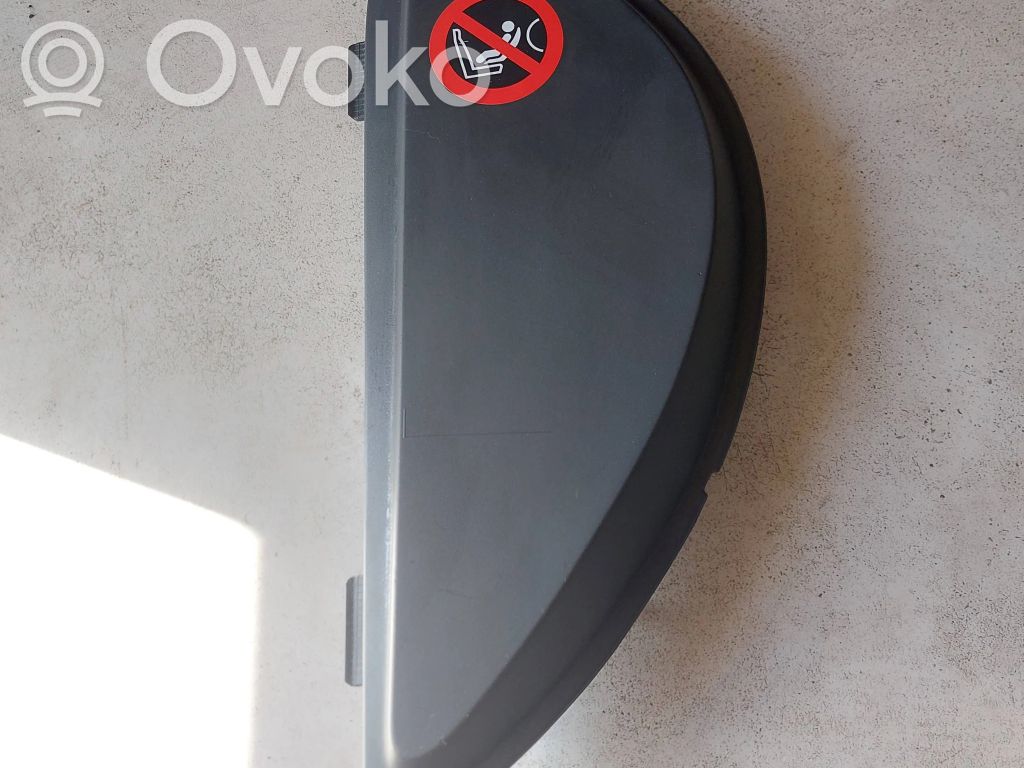 Volvo XC90 Dashboard side end trim 