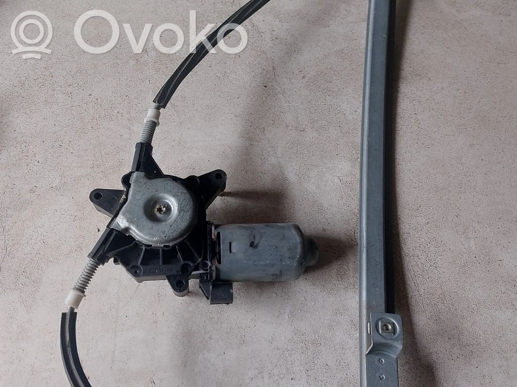 Renault Megane II Elektryczny podnośnik szyby drzwi przednich 