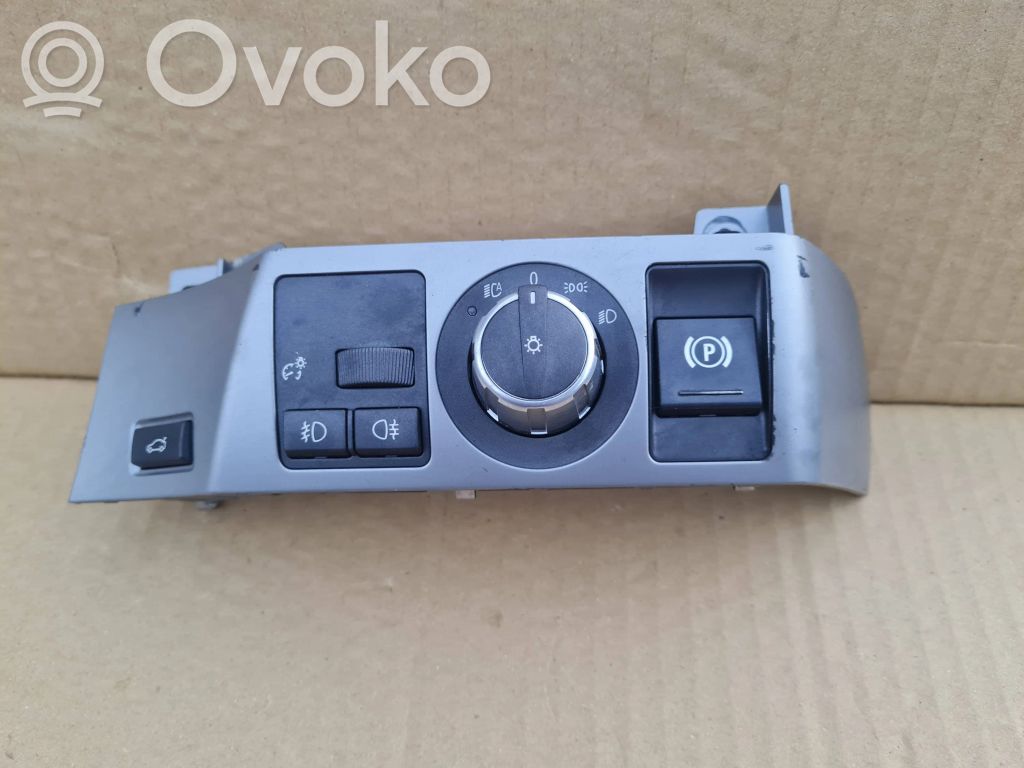 BMW 7 E65 E66 Citu veidu slēdži / pogas / pārslēdzēji 