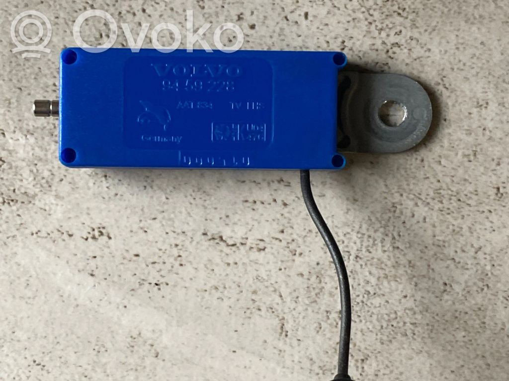 Volvo XC70 Antenos stiprintuvas 