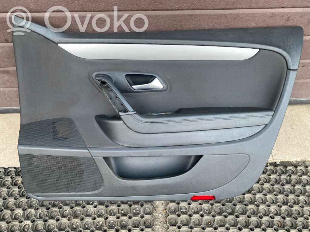 Volkswagen PASSAT CC Front door card panel trim 