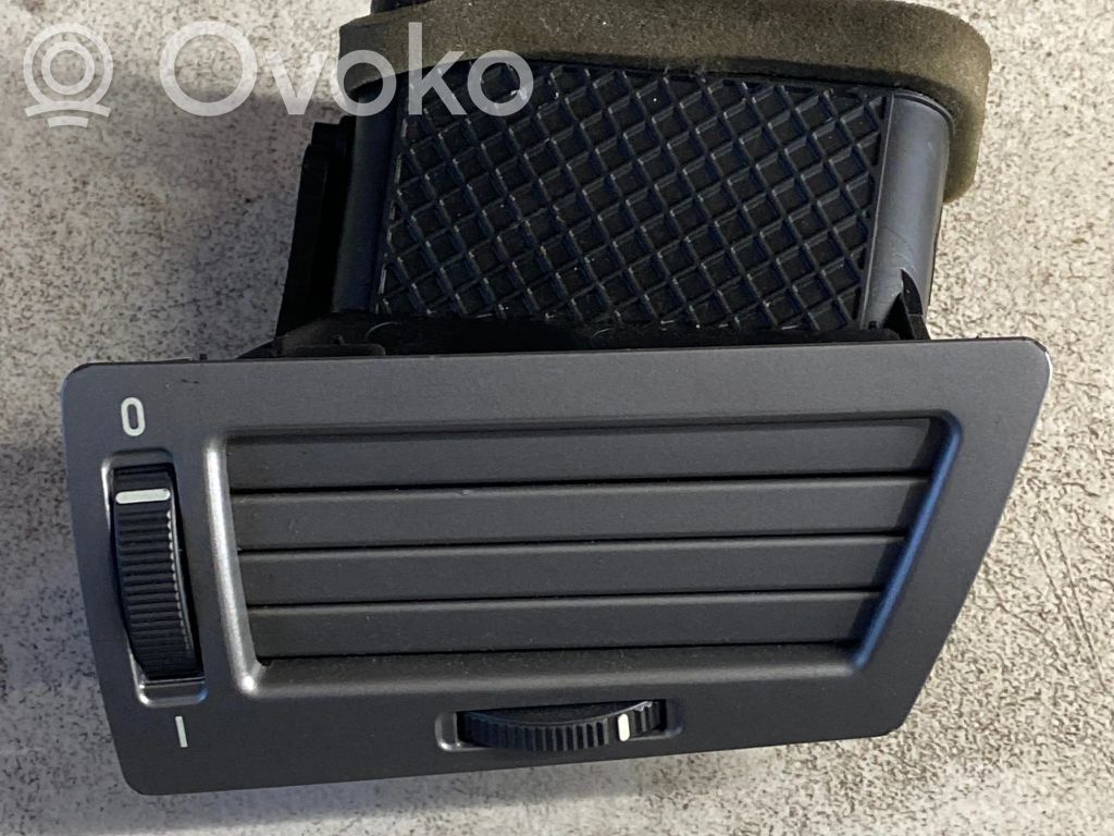 BMW 7 E65 E66 Šoninės oro grotelės 