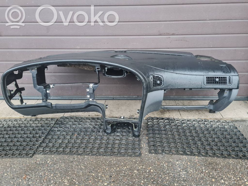Saab 9-5 Панель 