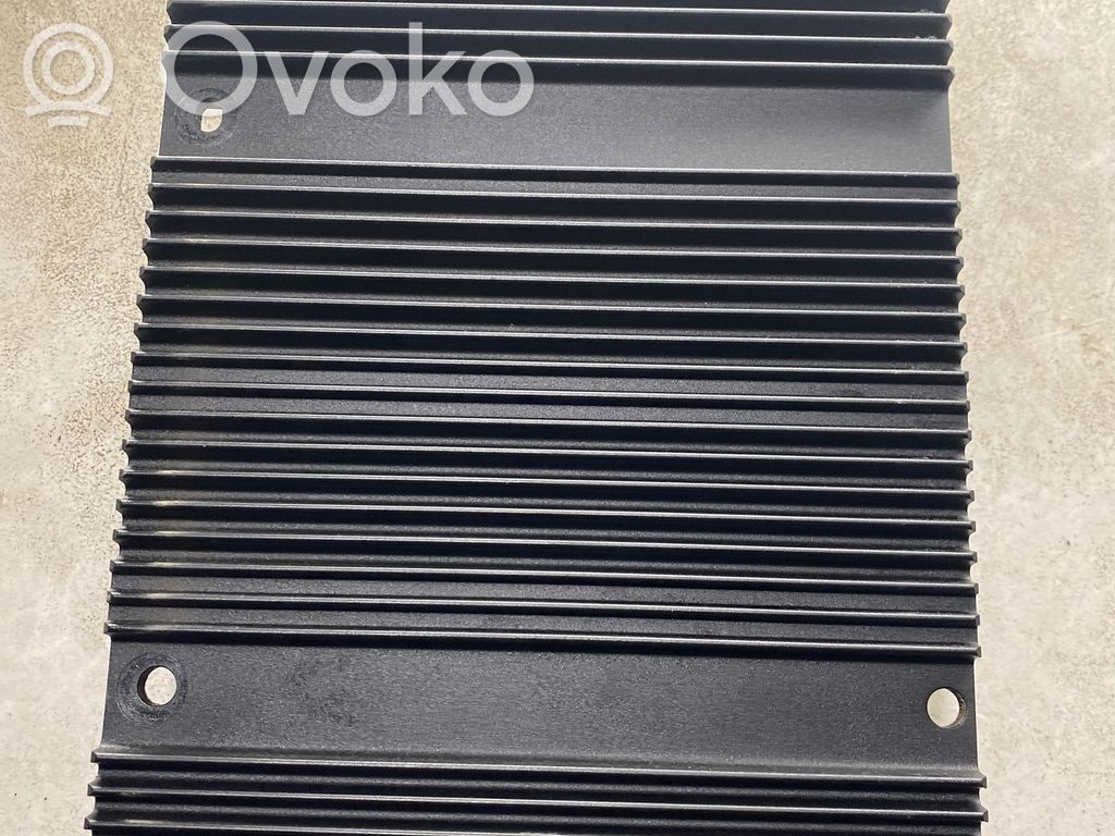 Volvo V50 Garso stiprintuvas 