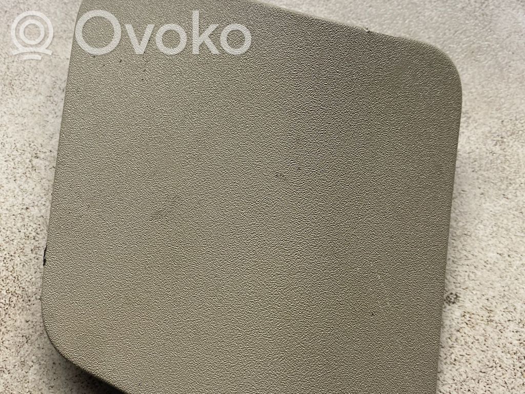 Volvo V50 Viršutinė apdaila (prie lango) 