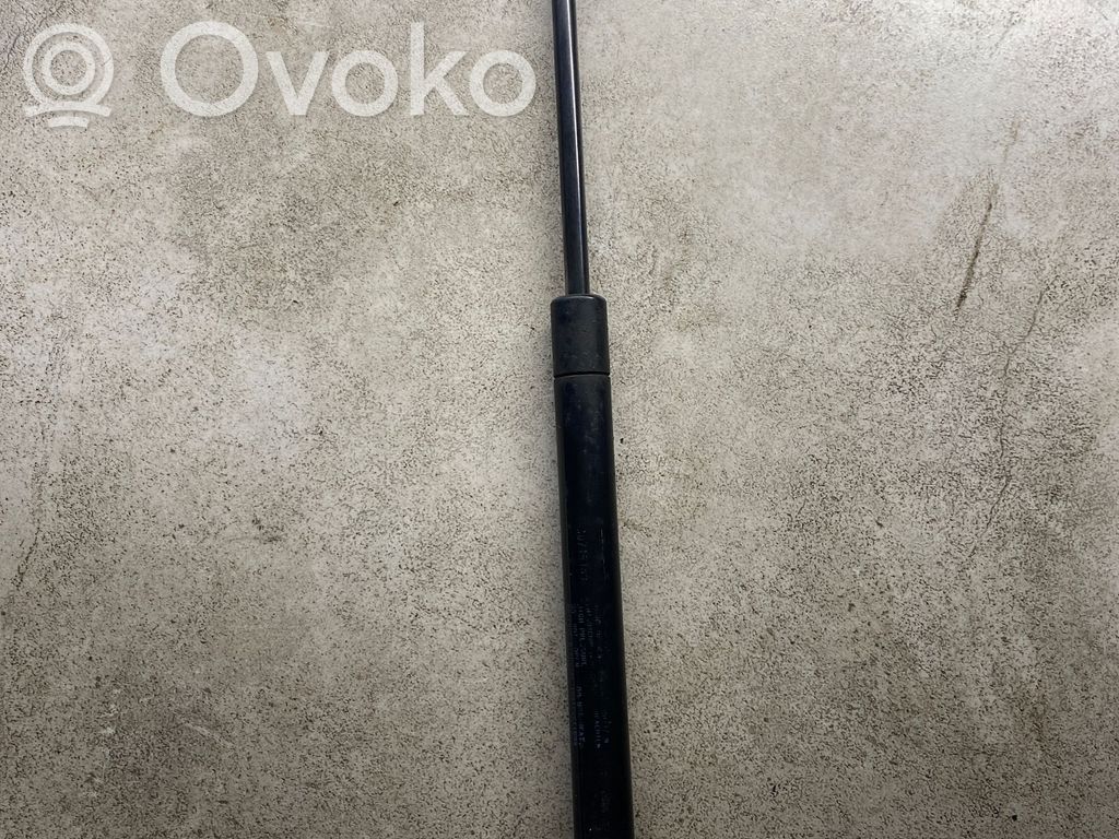Volvo V50 Tailgate/trunk strut/damper 