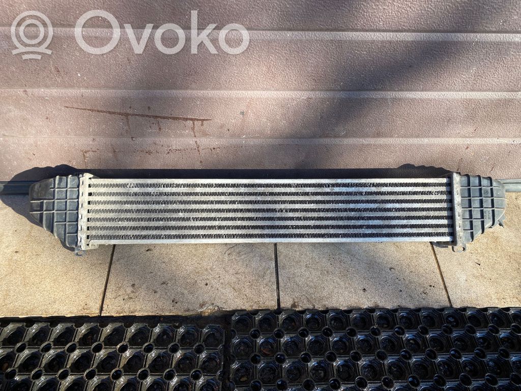 Volvo V50 Interkūlerio radiatorius 