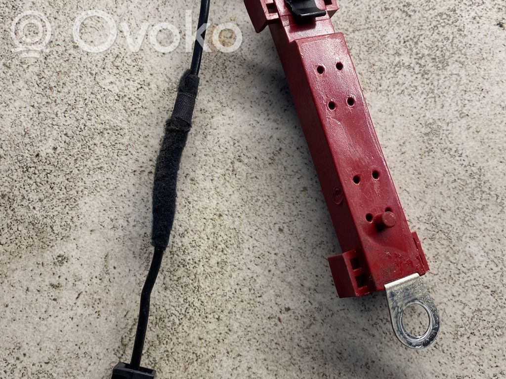 Volvo V50 Aerial antenna amplifier 