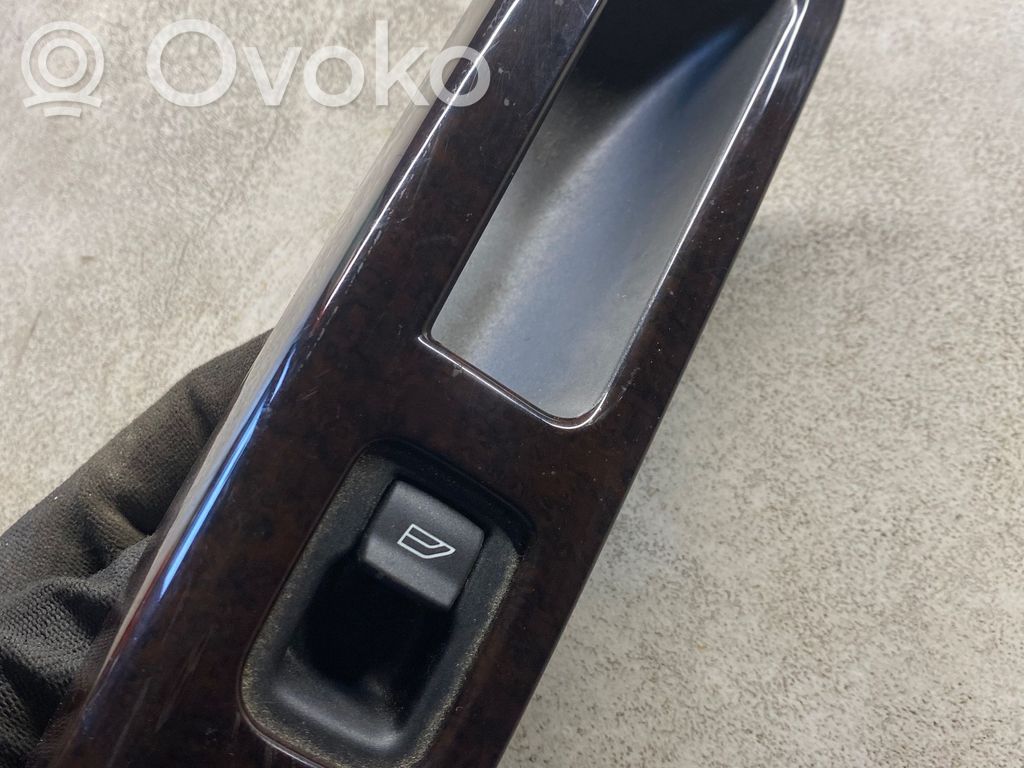 Electric window control switch   8679679,14621