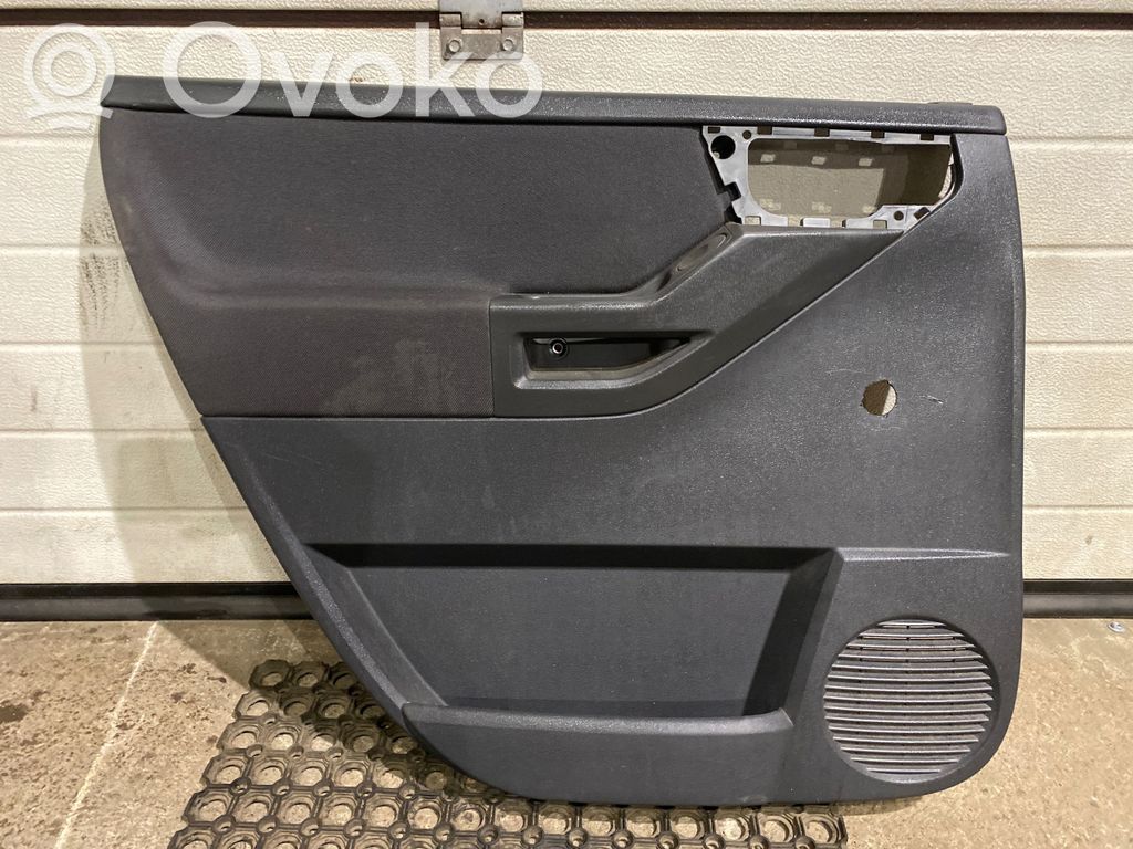 Opel Meriva A Apšuvums aizmugurējām durvīm 