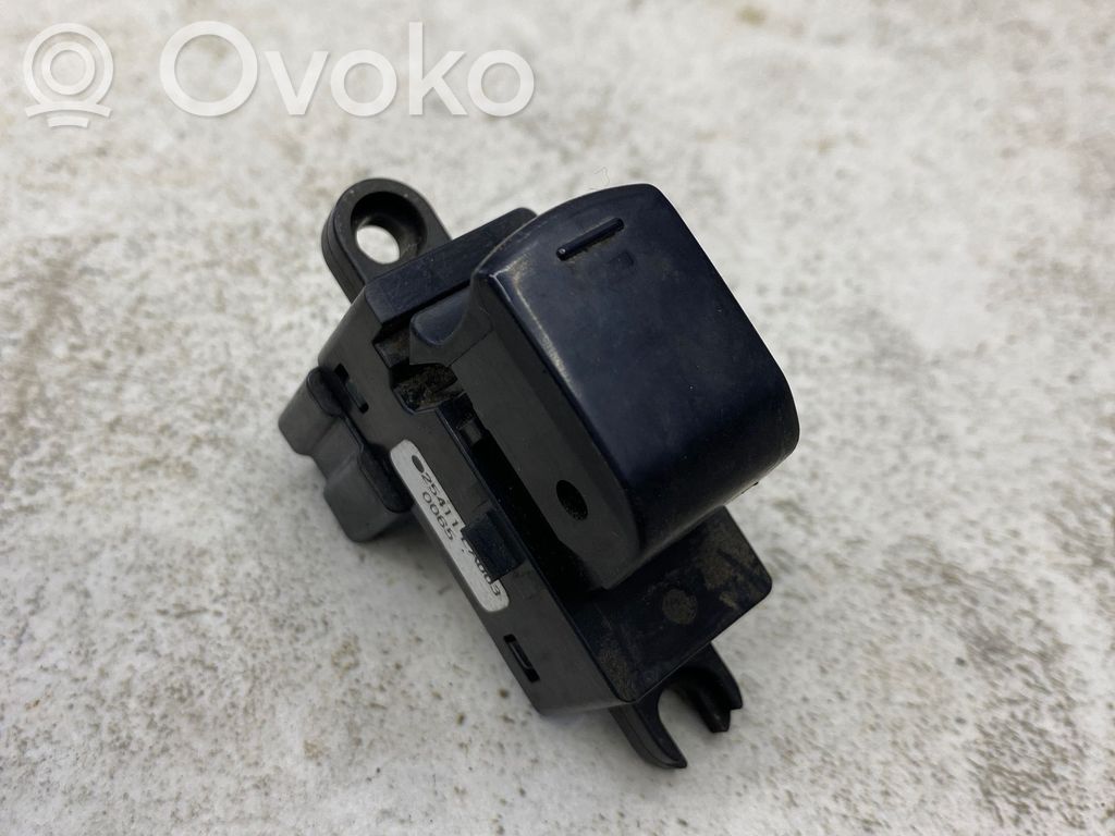 Nissan Pathfinder R51 Electric window control switch 